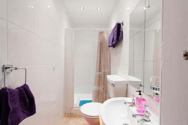 Edinburgh Central Oldtown Aparthotel ภายนอก รูปภาพ